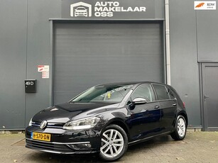 Volkswagen Golf 1.5 TSI Comfortline Business DAB CARPPLAY