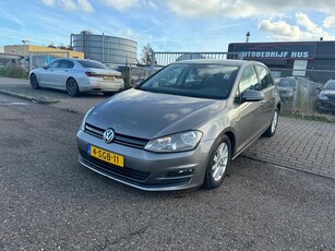 Volkswagen Golf 1.6 TDI NAVI/CLIMA (bj 2013)