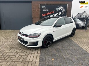 Volkswagen Golf 2.0 TSI GTI