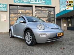 Volkswagen New Beetle 2.0 Highline