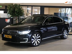 Volkswagen Passat 1.4 TSI GTE DSG Pano Virtual Trek Navi