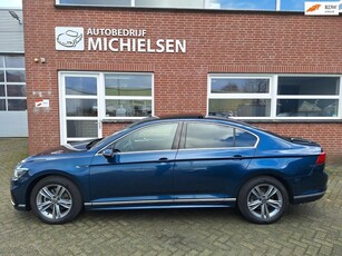 Volkswagen Passat 1.5 TSI R-Line Elegance Business