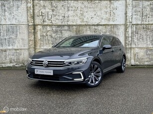 Volkswagen Passat variant GTE PHEV Cam/Trekhaak/headup/vol!