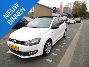 Volkswagen Polo 1.2 match panoramadak, navigatie, cruise