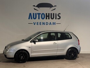 Volkswagen Polo 1.4-16V Automaat