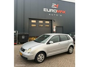 Volkswagen Polo 1.4-16V. Nette schoon Auto.