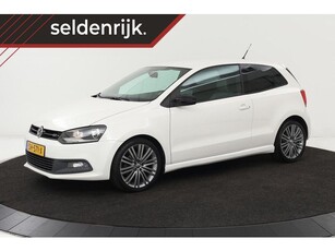 Volkswagen Polo 1.4 TSI BlueGT Camera Navigatie Bluetooth Leder/alcantara Cruise control