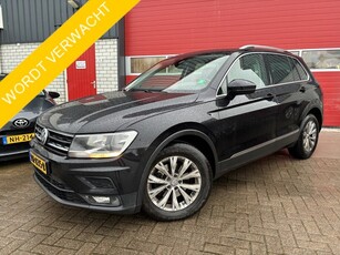 Volkswagen Tiguan 1.4 TSI Comfortline Business TREKHAAK /