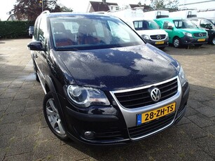 Volkswagen Touran 1.4 TSI Cross VOORZIEN VAN