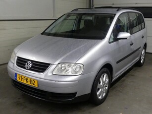 Volkswagen Touran 1.6-16V FSI Athene - Airco - Netjes