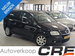 Volkswagen Touran 1.6-16V FSI Highline