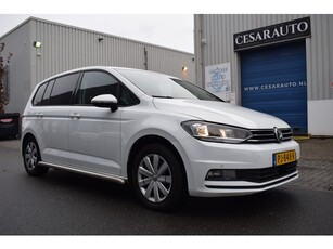 Volkswagen Touran 2.0 TDI AUTOMAAT / HONDENWAGEN (bj 2017)