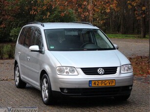 Volkswagen Touran 2.0 TDI Trendline 2004 YOUNGTIMER