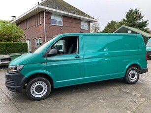 Volkswagen Transporter 2.0 TDI L2H1