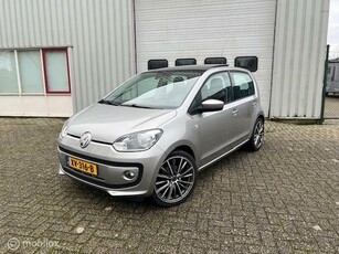 Volkswagen Up! 1.0 high up! Pano Leder Airco