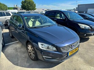 Volvo V60 1.6 D2 Summum EXPORT