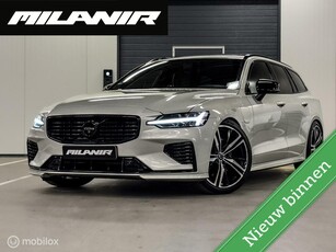 Volvo V60 2.0 T8 Recharge AWD R-Design Pano B&W