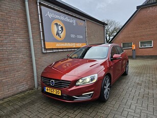 Volvo V60 2.4 D6 AWD Plug-In Hybrid Summum (bj 2014)