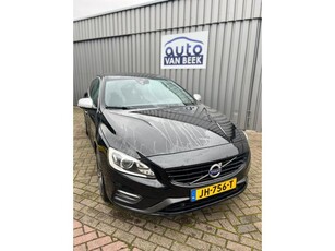 Volvo V60 2.4 D6 Twin Engine R-design