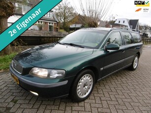 Volvo V70 2.4 Turbo Automaat 200pk Clima Historie Trekhaak