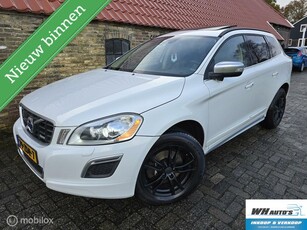 Volvo XC60 2.0 D3 R-Design Open dak 18inch Zeer mooi!