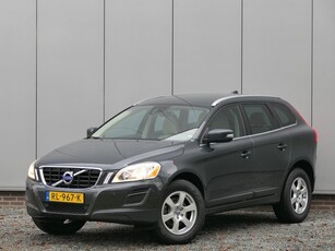 Volvo XC60 T5 AUT Kinetic Afneembare trekhaak / Regen