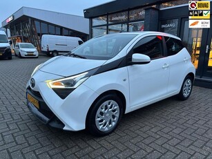 Toyota Aygo 1.0 VVT-i x-play automaat