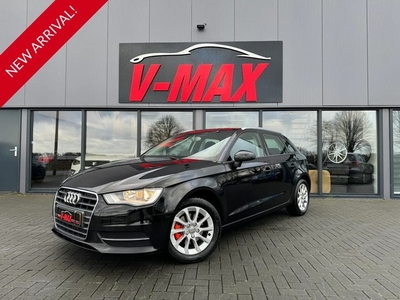 Audi A3 Sportback 1.2 TFSI Ambition Navi Stoelverw Clima PDC