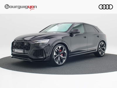 AUDI Q8 RSQ8 4.0TFSI Quattro 600pk | Pano | Keramisch | HUD | B&O | RS-Zetels | Luchtvering | ACC | Trekhaak