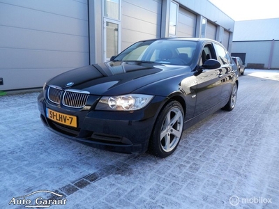 BMW 3-serie 318i