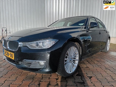 BMW 3-serie 328i High Executive inbraak schade!!!