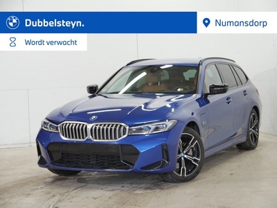 BMW 3 Serie Touring 330e M-Sport Harman/kardon Camera