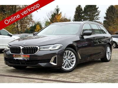 BMW 5 Serie Touring 530iA LUXURY (ICL) ** LED, LIVE