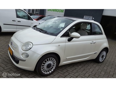 Fiat 500 1.2 Lounge /Automaat / AIRCO / PANORAMADAK