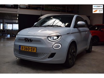 Fiat 500 C La Prima 42 kWh stoelverwarming leer en met