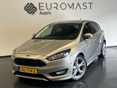 FORD FOCUS 1.0 Titanium Airco - pdc - Navigatie - Cruise - Nieuw staat - Camera