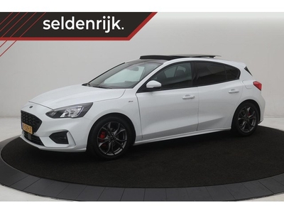 Ford Focus 1.5 EcoBoost ST Line X Panoramadak Stoel