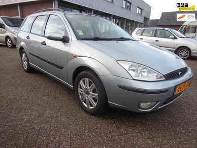 Ford Focus Wagon 1.6-16V Futura 2004 € 1950.- 1 JR. APK