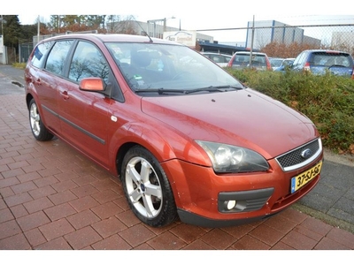 Ford Focus Wagon 1.6-16V Futura ecc cruise elec pak