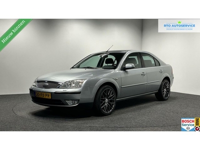 Ford Mondeo 2.0-16V Futura LEER AIRCO CRUISE