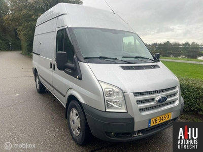 Ford Transit 330L 2.2 TDCI SHD DC