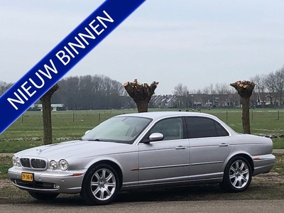 Jaguar XJ 3.5 V8 EXECUTIVE 82.000KM!!! NAVIGATIE