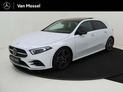 MERCEDES A-KLASSE 180 AMG Line | Stoelverwarming | Achteruitrijcamera | Night-pakket | Panaroma-schuifdak |