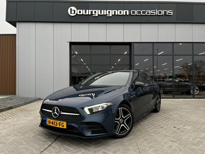 MERCEDES A-KLASSE 200 Business Solution AMG | Panoramadak | 18 Inch | Full LED | Camera | Sportstoelen