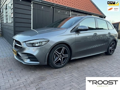 Mercedes-Benz B-klasse 180d AMG Business Solution NAP