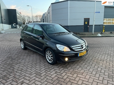 Mercedes-Benz B-klasse Benzine