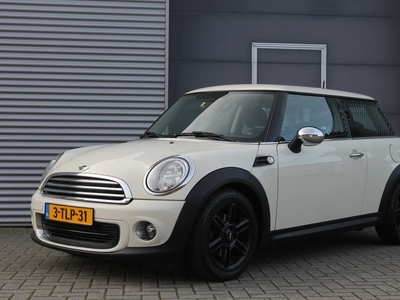 MINI Mini 1.6 One Chili I NAVI I CRUISE CONTROL I 1/2 LEDER