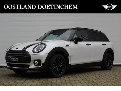 MINI COOPER Clubman Classic Automaat / Panoramadak / Achteruitrijcamera / LED / Head-Up / Comfort Access / Park Assistant / Comfortstoelen