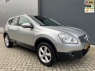 NISSAN QASHQAI 2.0 Tekna Camera / Panorama dak / Leder