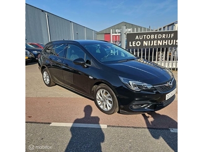 Opel Astra Sports Tourer 1.2 Bns Elegance